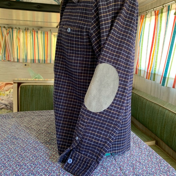 Flannel - Picture 5 of 8